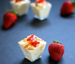 greek yogurt simple dessert