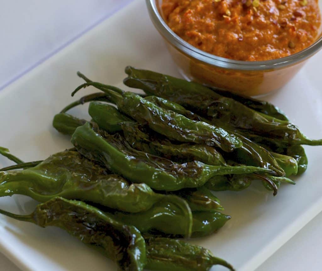 shishito peppers with spicy romesco sauce recipe3