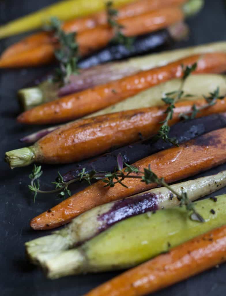 thyme roasted carrots1