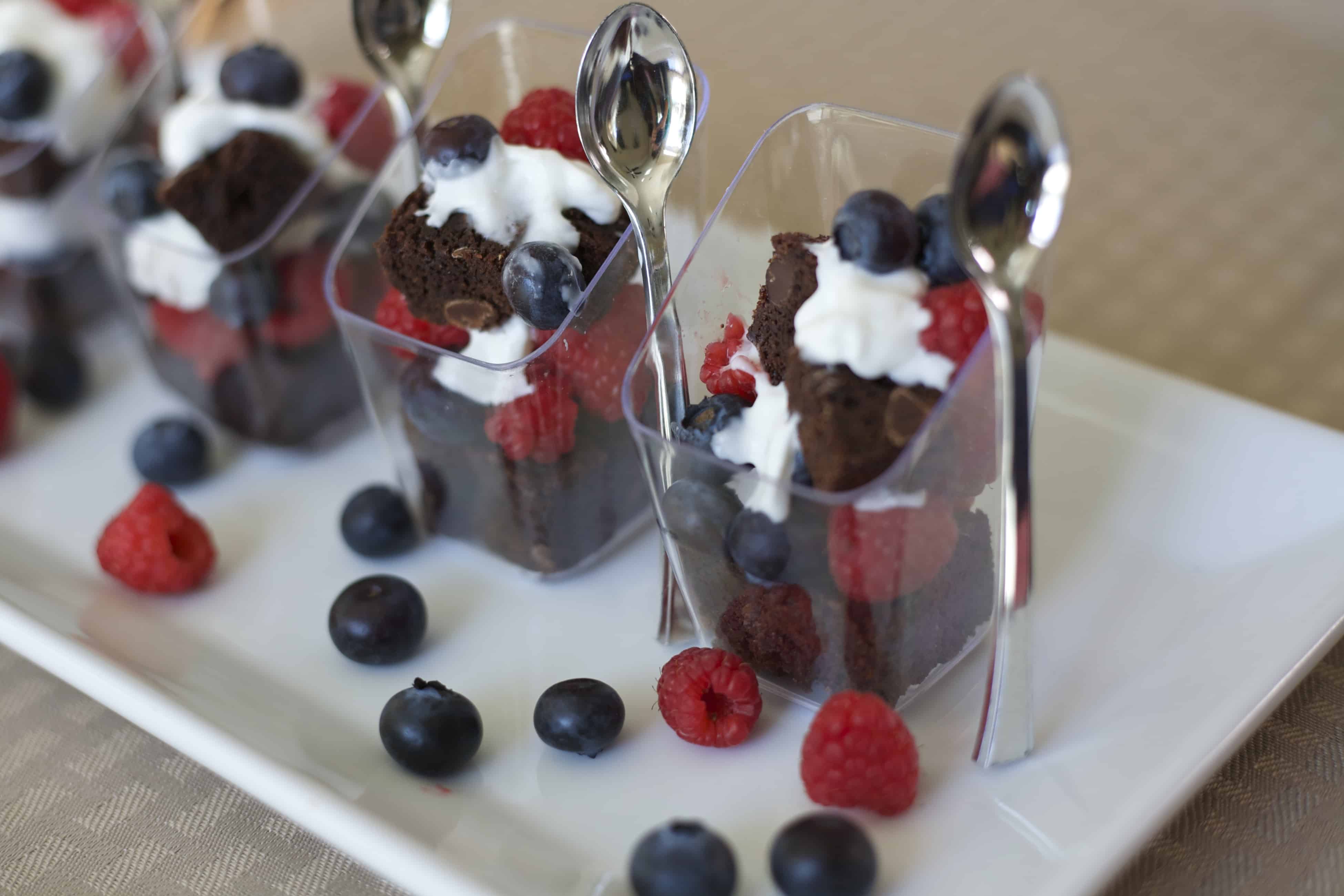 mini brownie parfaits