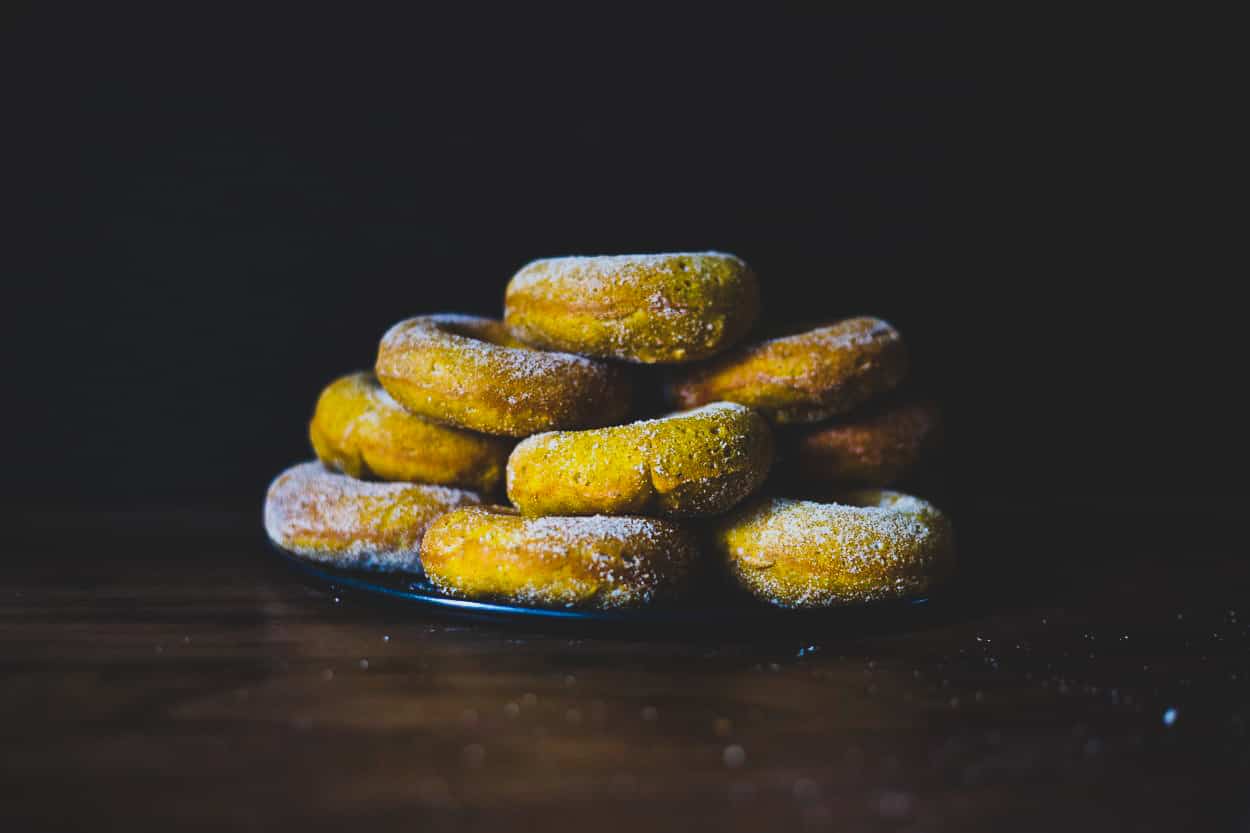 baked pumpkin spice donuts