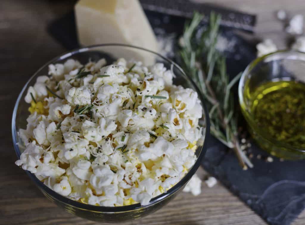 rosemary parmesan popcorn