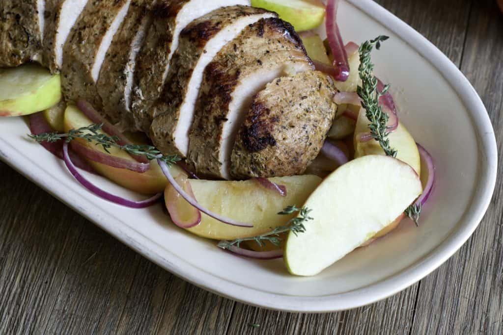 roasted pork with honeycrisp apples3