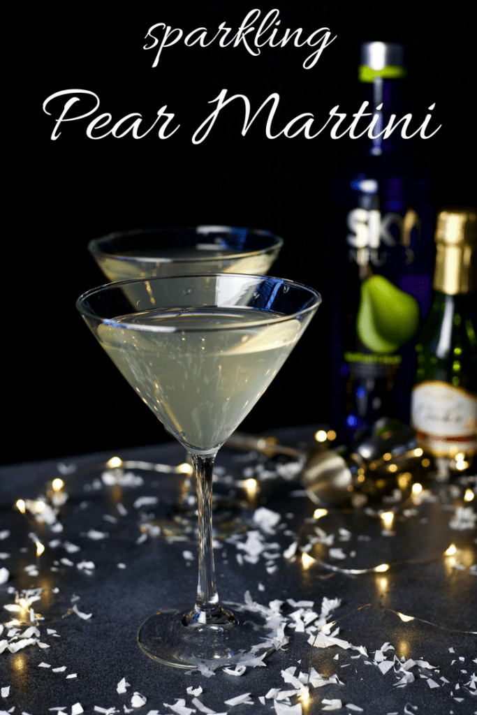 Sparkling Pear Martini - a healthy recipe on a classic cocktail featuring vodka, fresh pear puree, and champagne. 