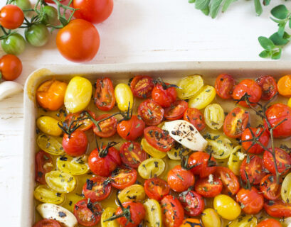 oven roasted tomatoes with garlic and herbs