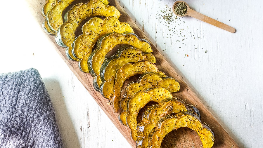 herb roasted acorn squash recipe