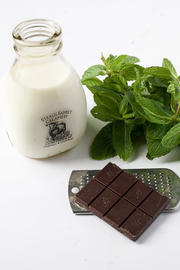 milk chocolate and mint to make chocolate peppermint tea