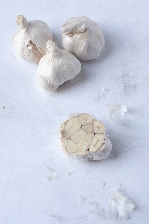 step by step how to roast garlic