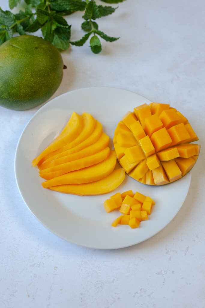 How to Cut a Mango - Mediterranean Diet - The Domestic Dietitian