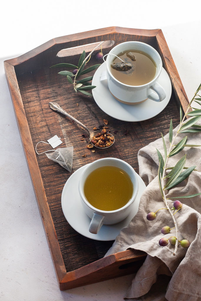 tray of green tea for green Mediterranean diet study