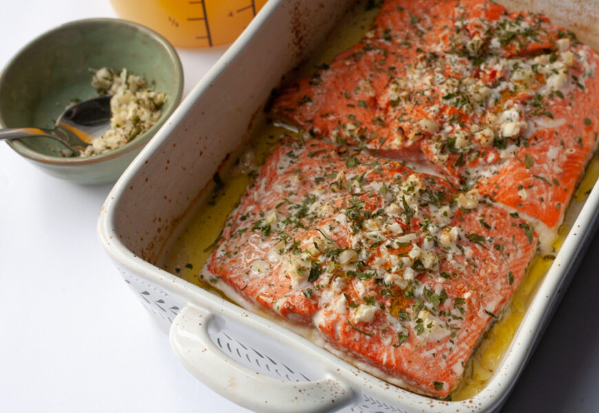 baked salmon with pineapple garlic and herb sauce