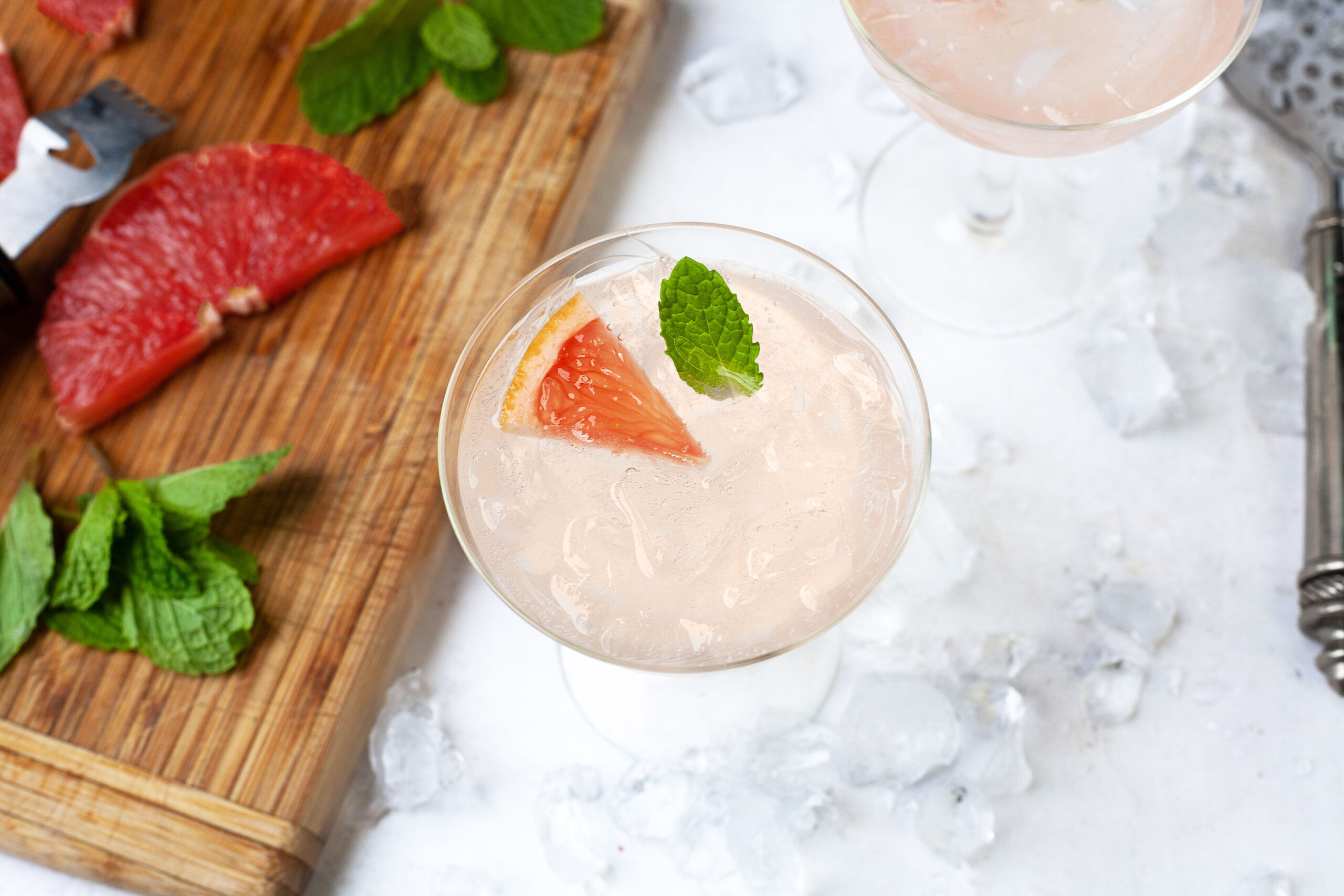 grapefruit sparkling water beverage recipe