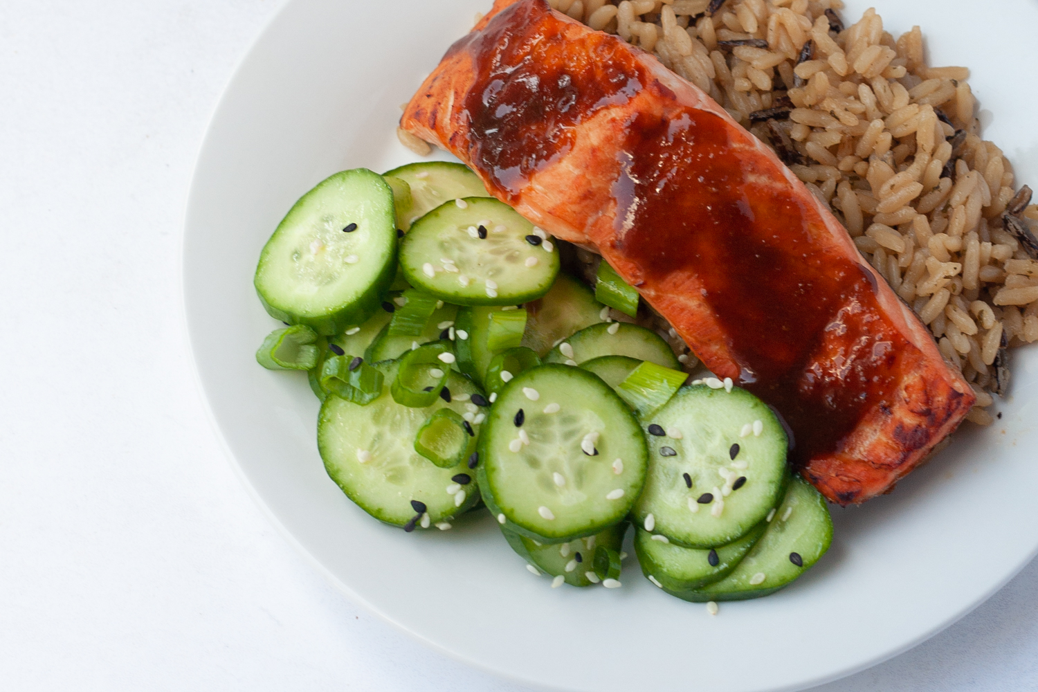 air fryer salmon with brown rice and cucumber salad