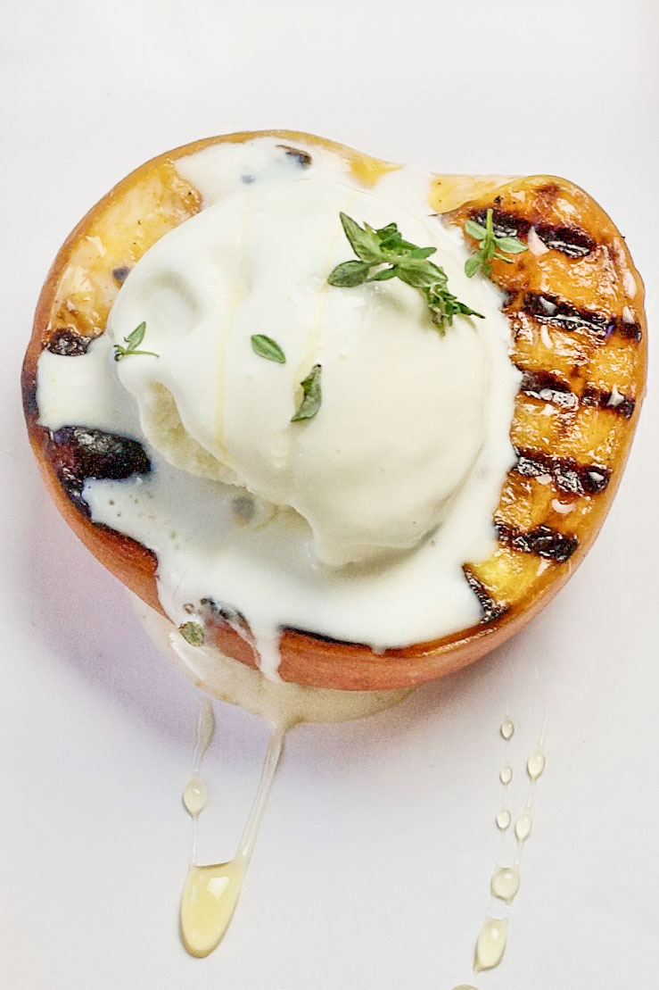 grilled peaches with ice cream