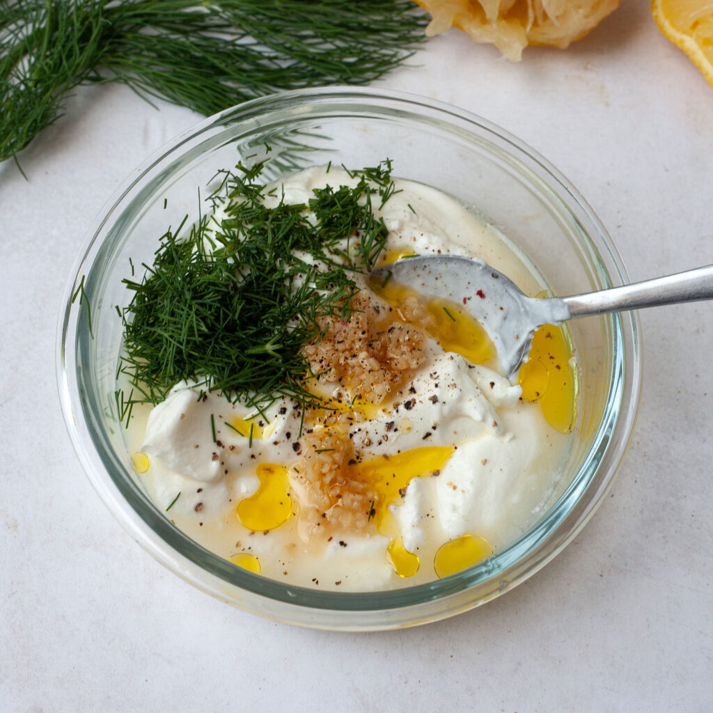 dill yogurt dressing