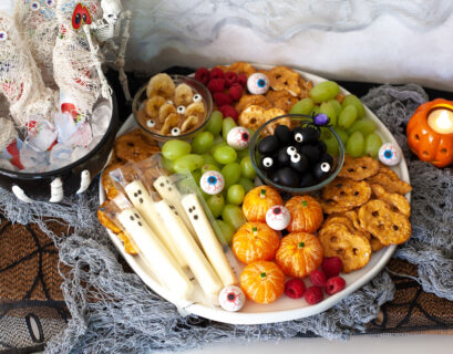 boo-board-halloween-charcuterie